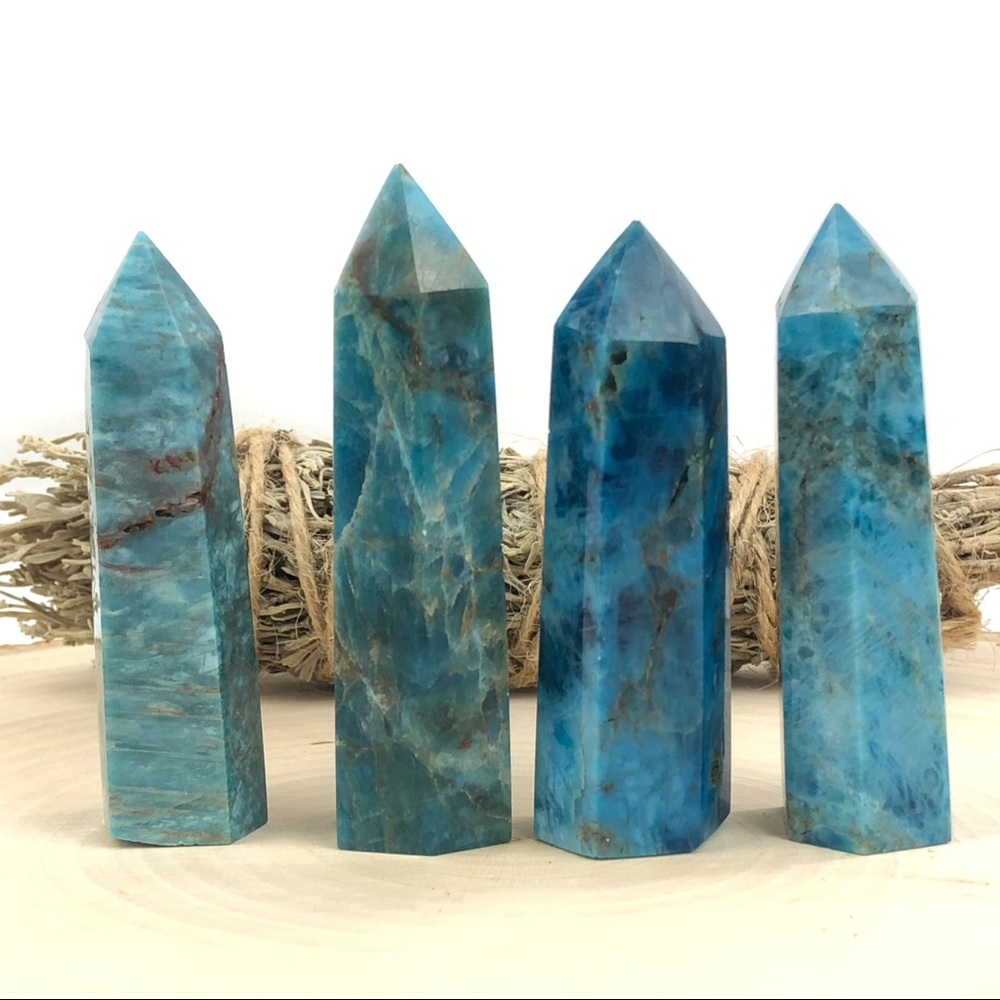 Blue Apatite Stone Healing Crystal Pyramid Tower Wand Point Obelisk Rock - Picture 3 of 10